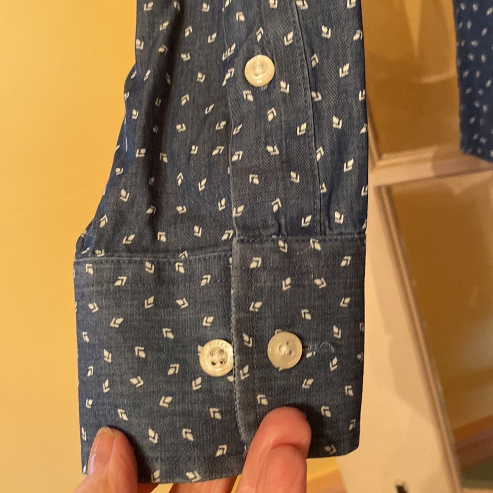RALPH LAUREN BUTTON DOWN SHIRT - Picture 4 of 9